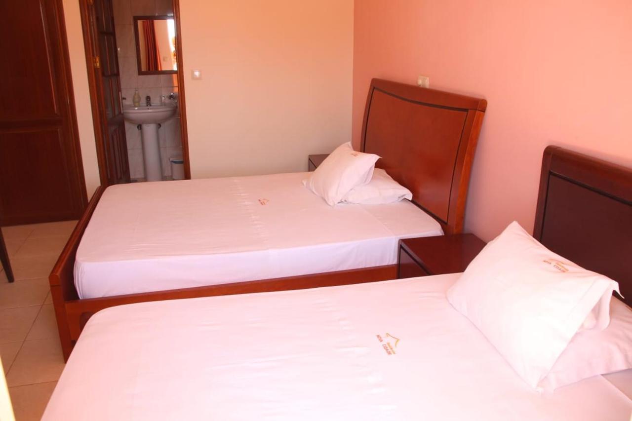 Restaurante Residencial Nova Cidade Porto Novo Екстериор снимка