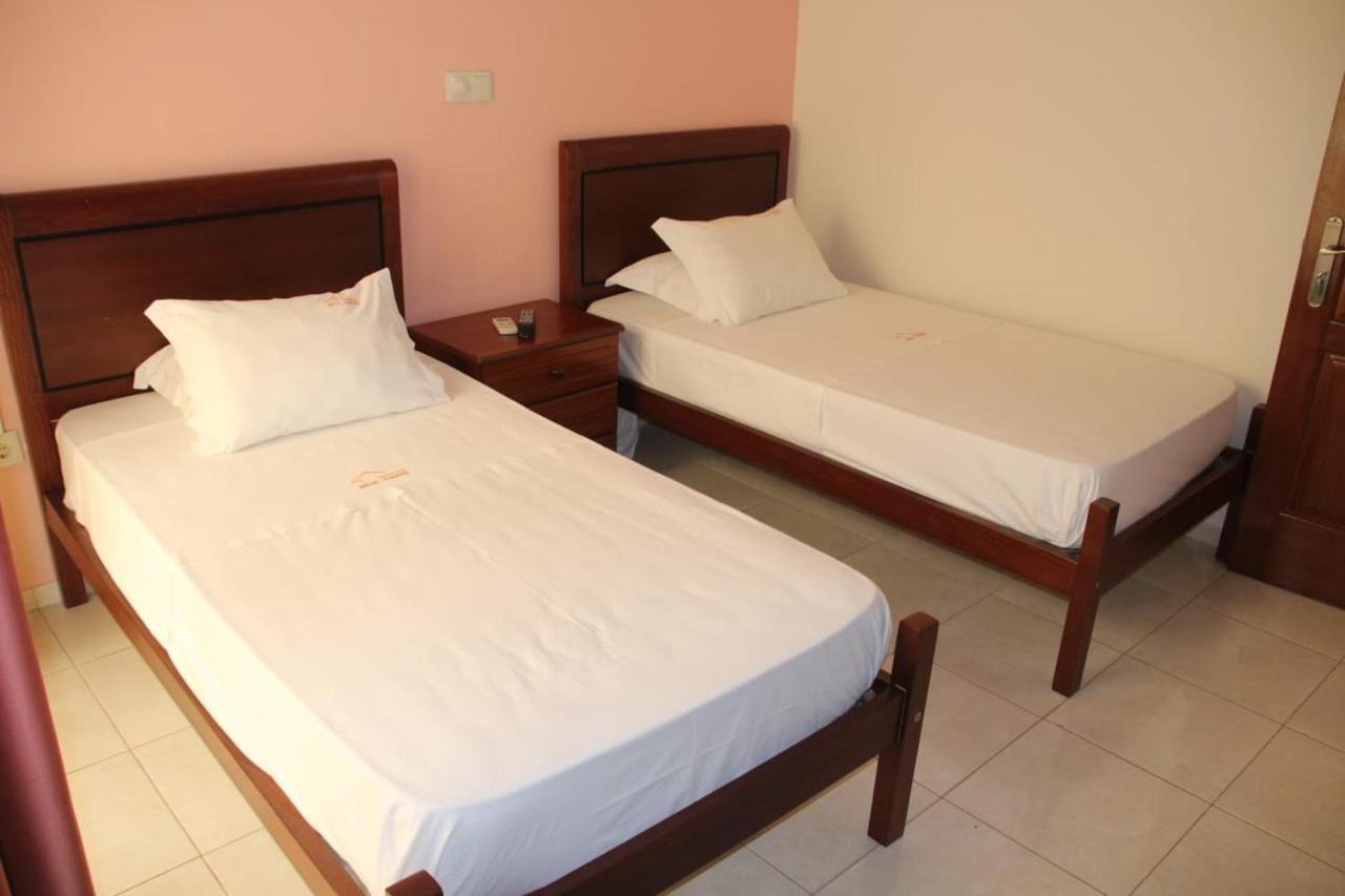 Restaurante Residencial Nova Cidade Porto Novo Екстериор снимка