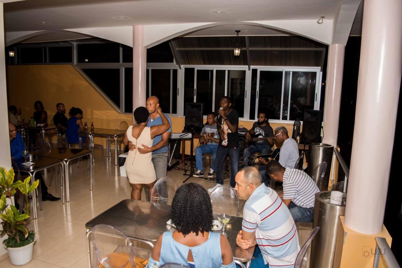 Restaurante Residencial Nova Cidade Porto Novo Екстериор снимка