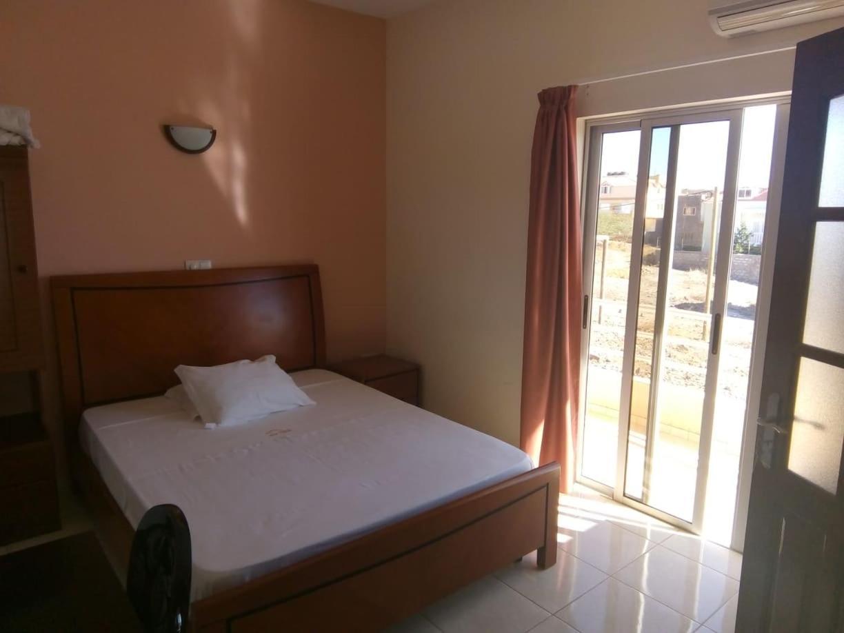 Restaurante Residencial Nova Cidade Porto Novo Екстериор снимка